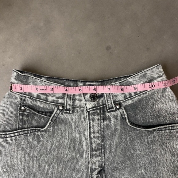Vintage Levi’s 900 Series Gray Acid Wash Jeans | High Waist Tapered | Rare Sz 5 - Picture 5 of 15